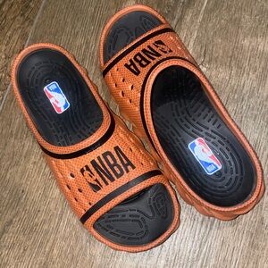 CROCS 🏀 NBA slides